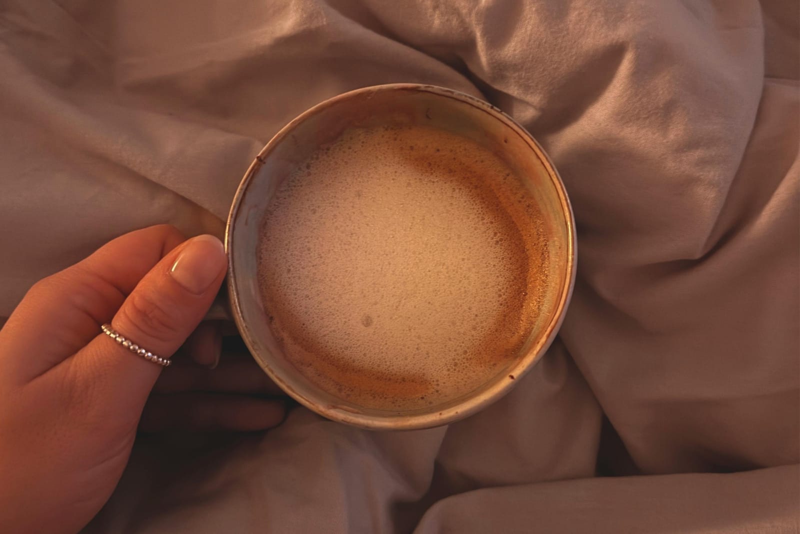 The Surprising Benefits of Staying in Bed and Doing Absolutely Nothing