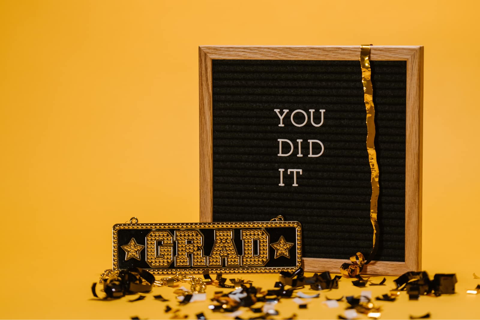 Top 4 Things to Know When You Graduate College: Real Life Starts Here